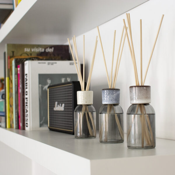 Profitez de la Black Friday 447 Alternative view of diffuseur à bâtonnets mikado crème fleurs blanches areia