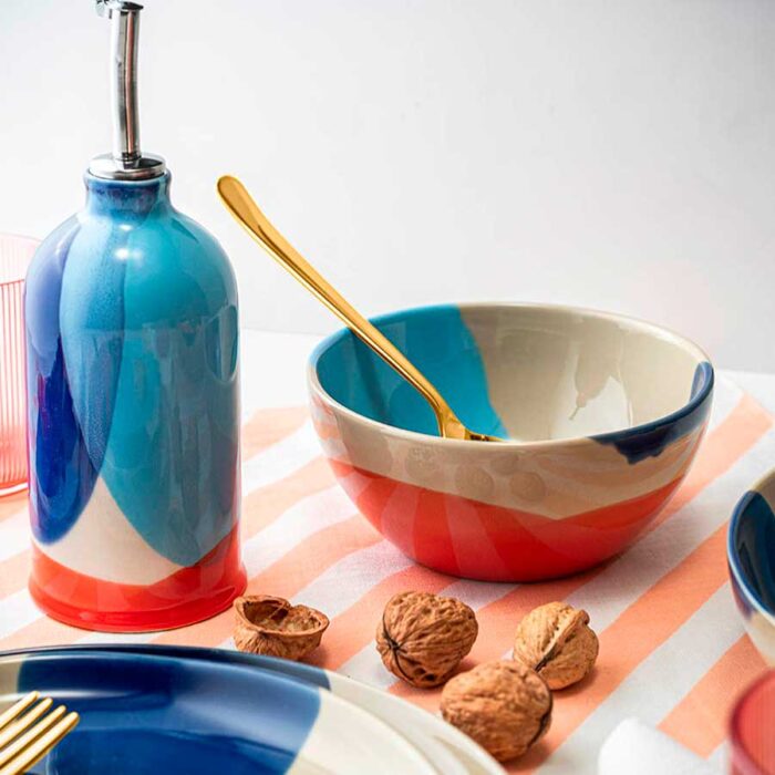 Alternative view of giro oil cruet 350ml – hand-painted ceramic oil cruet with lid